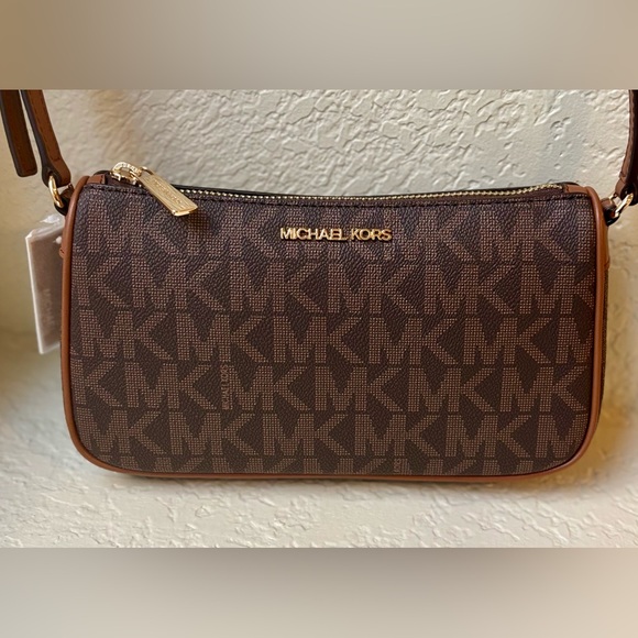 MICHEAL KORS SOLD 🦋 gorgeous shoulder Signature Logo bag NW - Picture 5 of 12